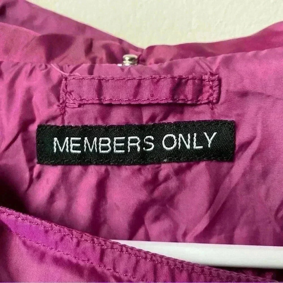 Members Only Purple Windbreaker with Hood – Size Small - Picture 5 of 12